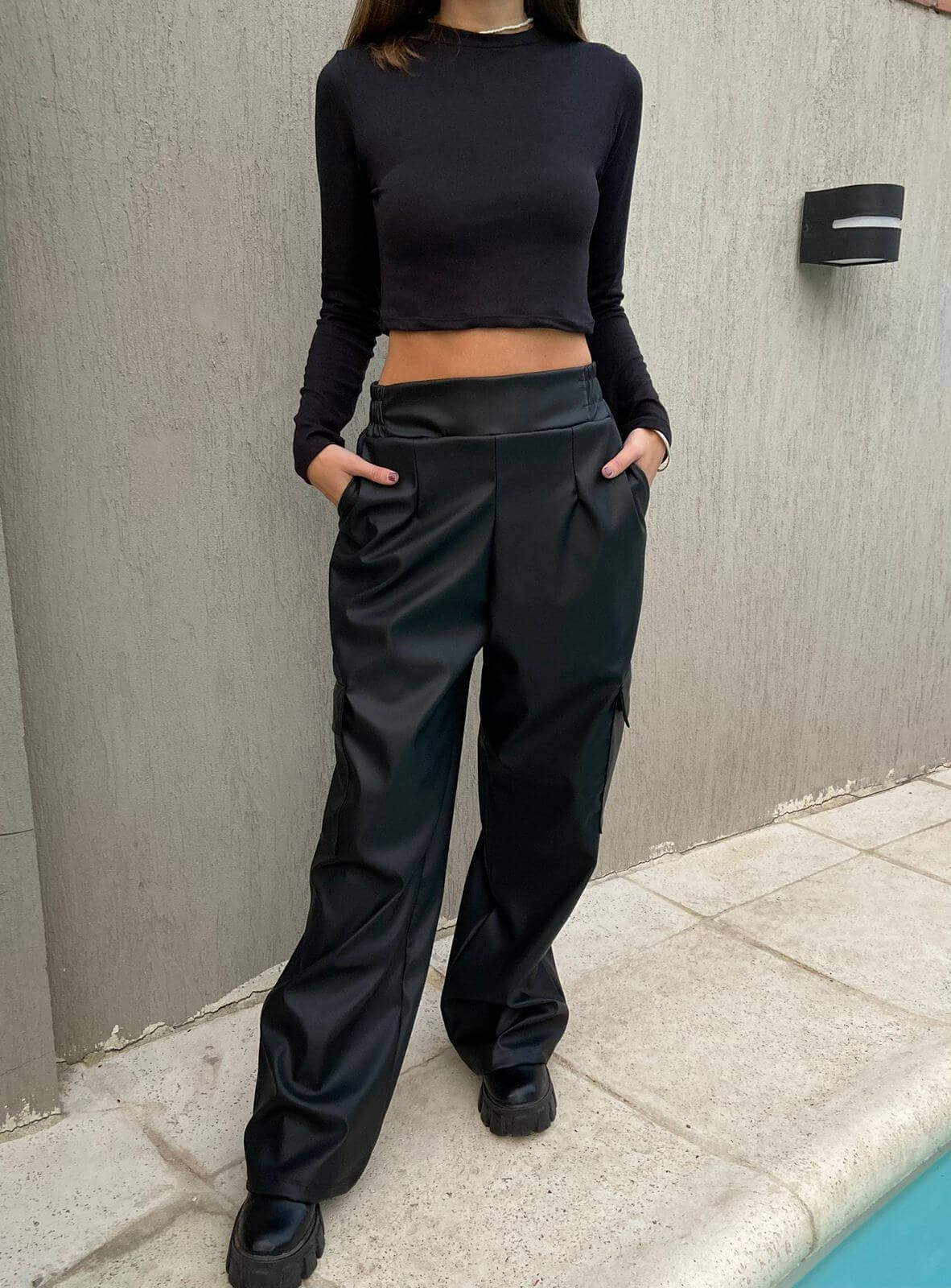 PANTALÓN CARGO ECOCUERO